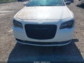 2018 Chrysler 300 — photo 12 of 18 | VIN 2C3CCAGG6JH300253