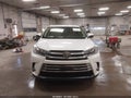 Photo 12 of 16 — 2017 Toyota Highlander