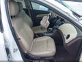 Photo 5 of 17 — 2011 Chevrolet Cruze