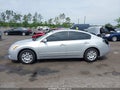 Photo 13 of 15 — 2010 Nissan Altima