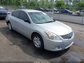 Photo 1 of 15 — 2010 Nissan Altima