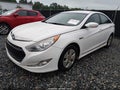 Photo 2 of 11 — 2011 Hyundai Sonata Hybrid