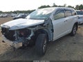 Photo 2 of 17 — 2016 Toyota Highlander