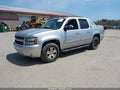 Photo 2 of 16 — 2013 Chevrolet Avalanche
