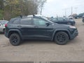 Photo 13 of 16 — 2016 Jeep Cherokee