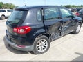 Photo 4 of 16 — 2011 Volkswagen Tiguan