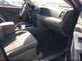 Photo 5 of 16 — 2005 Jeep Grand Cherokee