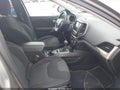 Photo 5 of 17 — 2017 Jeep Cherokee