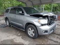 Photo 1 of 16 — 2010 Toyota Sequoia