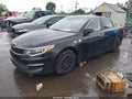 Photo 2 of 11 — 2016 Kia Optima