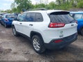 Photo 3 of 16 — 2016 Jeep Cherokee