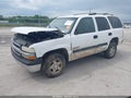 2001 Chevrolet Tahoe — photo 2 of 15 | VIN 1GNEC13T91R139024