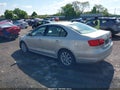 Photo 3 of 16 — 2011 Volkswagen Jetta