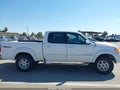 Photo 13 of 18 — 2004 Toyota Tundra