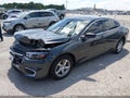 2018 Chevrolet Malibu — photo 2 of 17 | VIN 1G1ZB5ST7JF171535