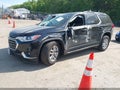 Photo 2 of 16 — 2021 Chevrolet Traverse