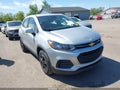 Photo 1 of 16 — 2019 Chevrolet Trax