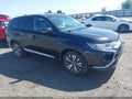 Photo 1 of 16 — 2019 Mitsubishi Outlander