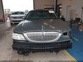 Photo 12 of 16 — 2005 Lincoln Town Car