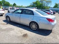 Photo 3 of 10 — 2005 Toyota Avalon