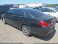 Photo 3 of 10 — 2005 Toyota Avalon