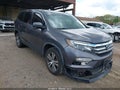 Photo 1 of 16 — 2017 Honda Pilot