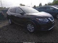 Photo 1 of 16 — 2018 Nissan Rogue