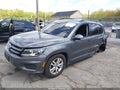 Photo 2 of 17 — 2016 Volkswagen Tiguan