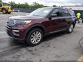 Photo 2 of 16 — 2022 Ford Explorer