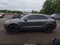 Photo 14 of 16 — 2015 Porsche Macan