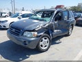 Photo 2 of 16 — 2006 Toyota Highlander