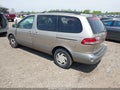 Photo 3 of 12 — 2002 Toyota Sienna