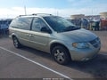 Photo 1 of 13 — 2005 Dodge Grand Caravan