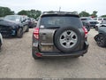 Photo 17 of 22 — 2011 Toyota RAV4