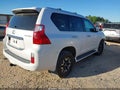 Photo 4 of 17 — 2011 Lexus GX 460