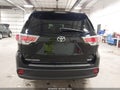 Photo 16 of 16 — 2015 Toyota Highlander