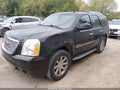 Photo 2 of 17 — 2011 GMC Yukon