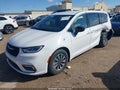 2025 Chrysler Pacifica — photo 2 of 16 | VIN 2C4RC1S72SR575658