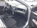 Photo 5 of 17 — 2018 Toyota RAV4