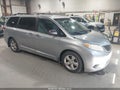 Photo 1 of 16 — 2014 Toyota Sienna