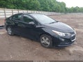 Photo 1 of 16 — 2017 Chevrolet Cruze