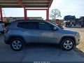Photo 13 of 16 — 2021 Jeep Compass