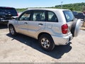 Photo 3 of 16 — 2005 Toyota RAV4