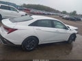 Photo 14 of 17 — 2025 Hyundai Elantra