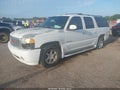 Photo 2 of 12 — 2002 GMC Yukon XL