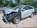 2016 Kia Sorento — photo 2 of 15 | VIN 5XYPG4A37GG081903