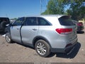 2016 Kia Sorento — photo 3 of 15 | VIN 5XYPG4A37GG081903