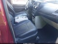 Photo 5 of 11 — 2016 Chrysler Town & Country