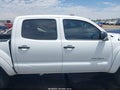 Photo 13 of 16 — 2011 Toyota Tacoma