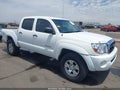 Photo 1 of 16 — 2011 Toyota Tacoma